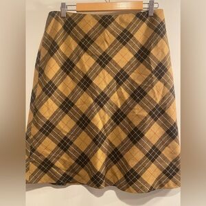 Y2K Caslon Burberry Women's Tan and Cream
Skirt